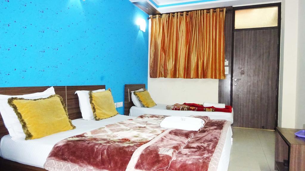 Hotel Durga International Нью-Делі Екстер'єр фото