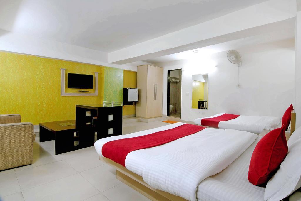 Hotel Durga International Нью-Делі Екстер'єр фото