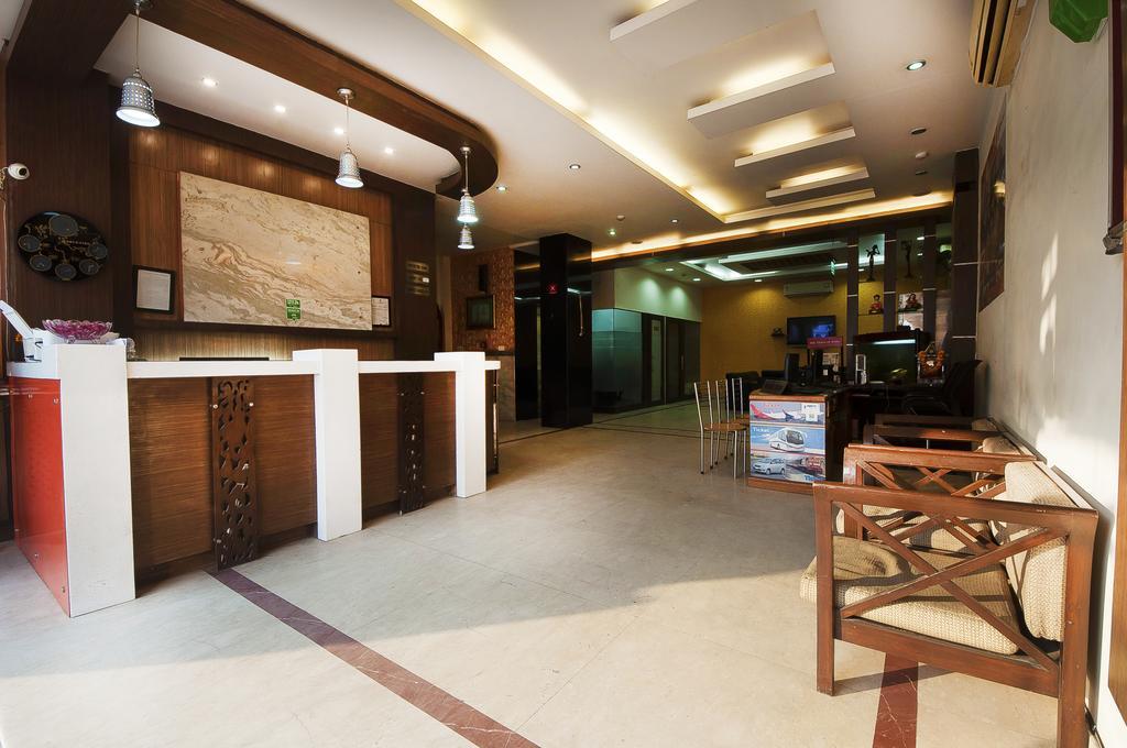 Hotel Durga International Нью-Делі Екстер'єр фото