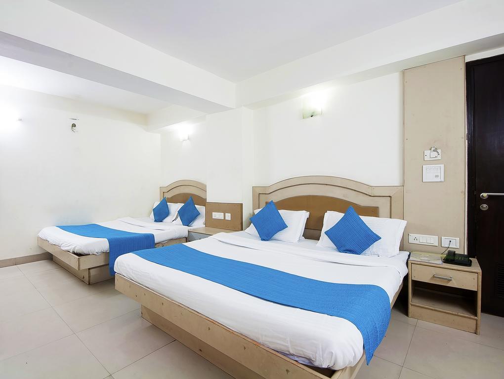 Hotel Durga International Нью-Делі Екстер'єр фото